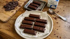 Bâtons de chocolat maison : faciles à préparer, parfaits pour pains au chocolat