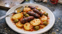 Pommes de terre au four aux merguez et olives vertes : simple, fondant, plein de goût