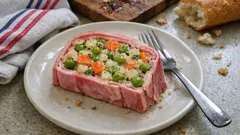 Terrine légère macédoine-jambon : l’entrée froide facile à préparer à l’avance